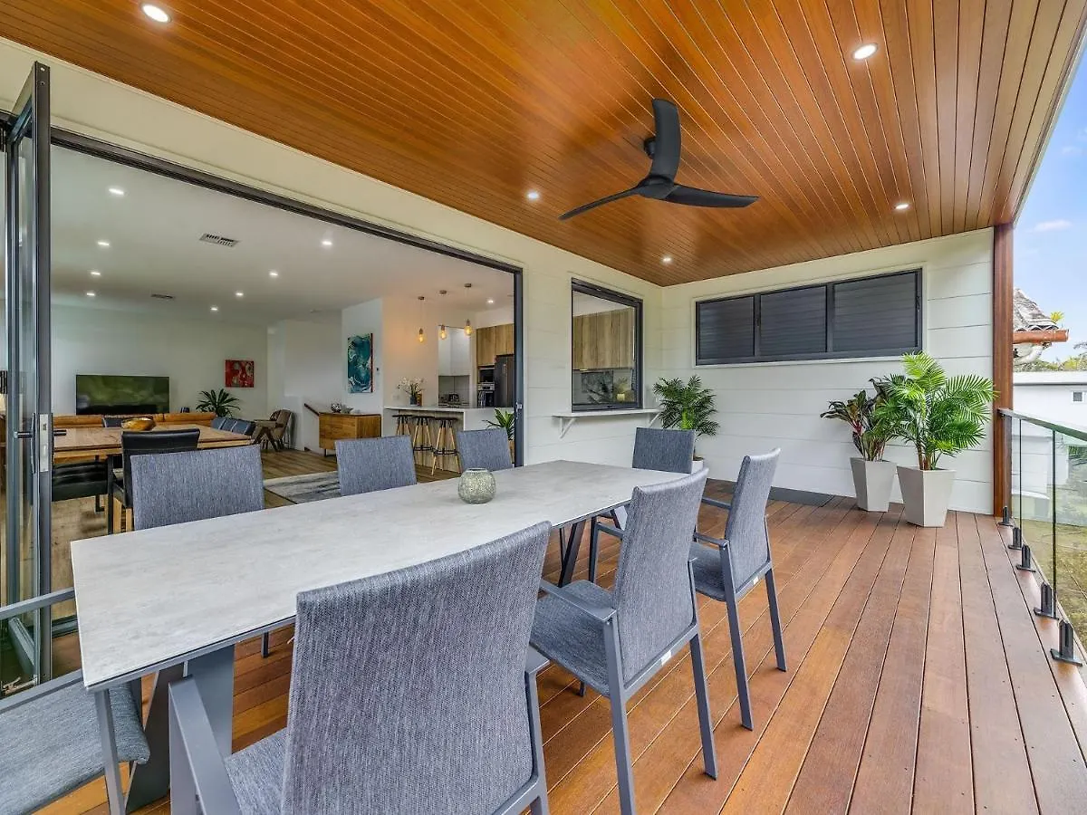 別荘 13 Nothling Street Moffat Beach Qld カラウンドラ